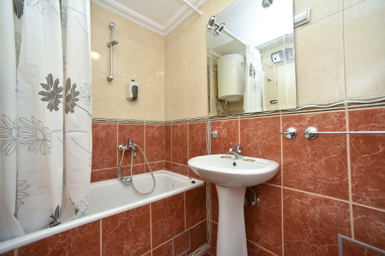 Bologna Apartments Budua Esterno foto