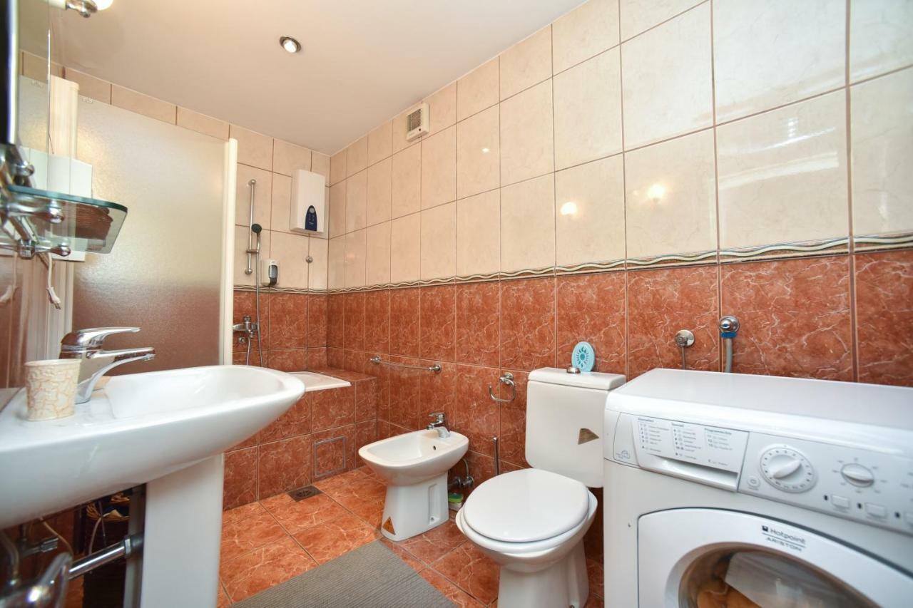 Bologna Apartments Budua Esterno foto