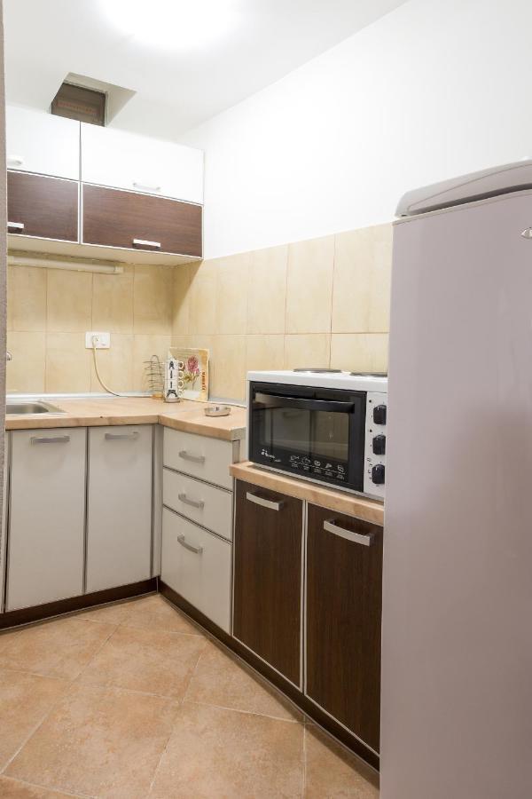 Bologna Apartments Budua Esterno foto